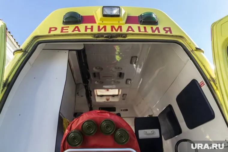 Неисправные автоматические двери едва не убили пожилого человека