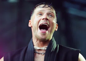 Скандальный певец из Екатеринбурга улетел в Тайланд после отмены своих концертов