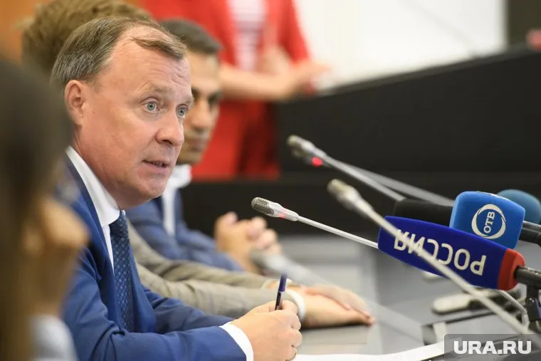 В окружении Алексея Орлова объясняют его просьбу к шефу полиции сильной загруженностью