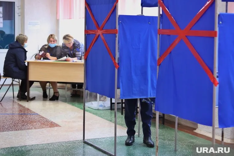 Референдумы по вопросу вхождения в состав России проходят по 27 сентября