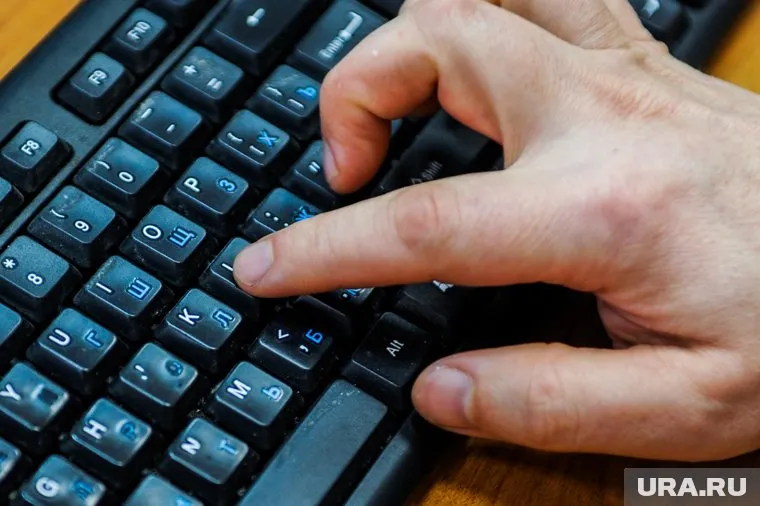 По мнению администрации Facebook, хакеры находятся в Новом Уренгое, Воркуте и Кувейте