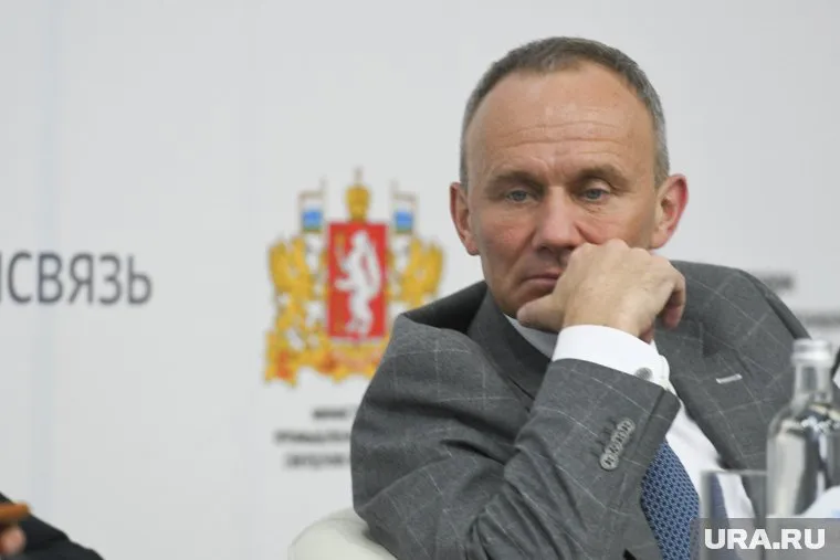 Куратором зачистки «Водоканала» называют Олега Чемезова, который отвечает в правительстве за экономику