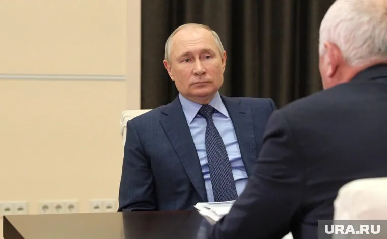 Владимир Путин посвятил встречу с Сергеем Чемезовым самолетостроению