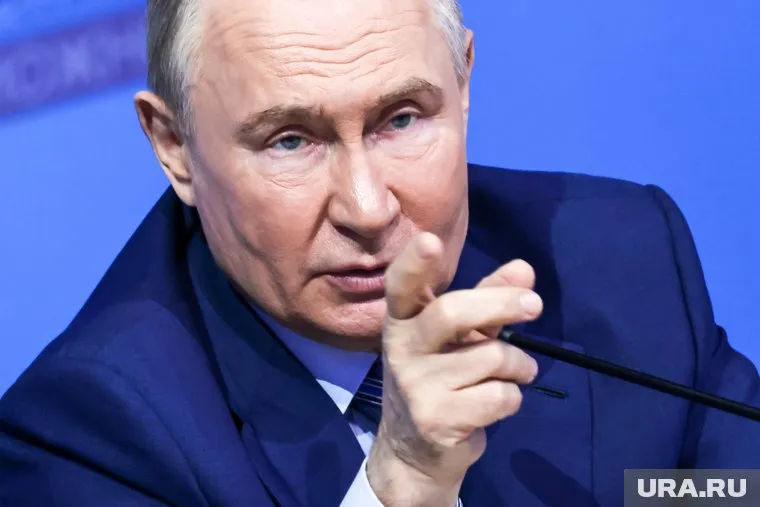 Решение о нанесении ударов вглубь России существенным образом изменит суть конфликта, сказал Путин