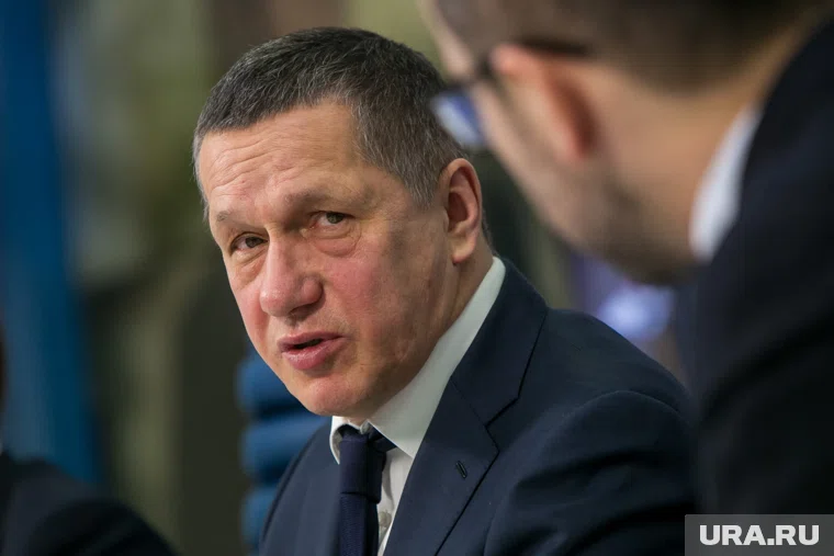 Трутнев рассказал, что попал под обстрел в зоне СВО