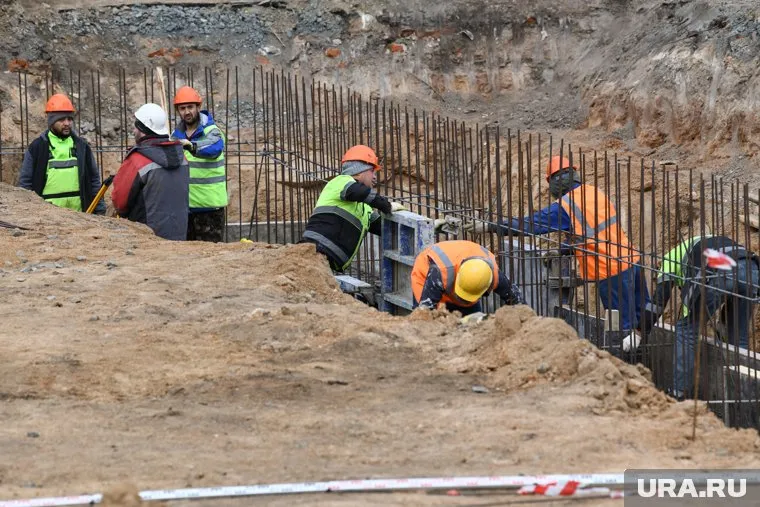 В Тюменской области открыты 3 537 вакансий в сфере строительства