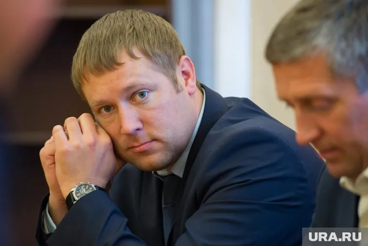 Замглавы администрации Первоуральска Дмитрий Солдатов подписал протокол заседания