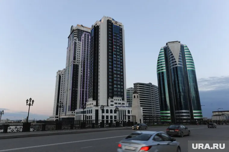 Неизвестные напали на журналиста и адвоката у входа в гостиницу (архивное фото)