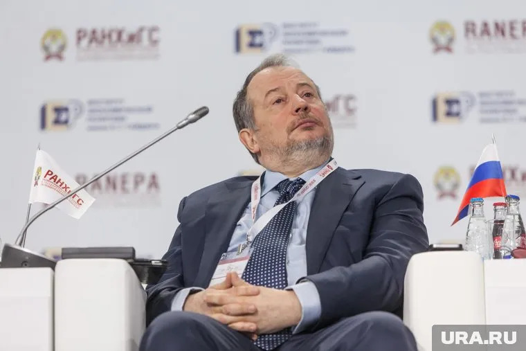 Капитал Владимира Лисина по данным Forbes составляет 18,4 миллиарда долларов