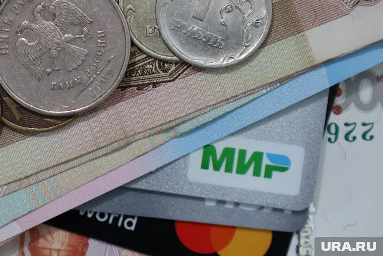 Самая высокая зарплата в регионе у работников сферы транспортировки и хранения