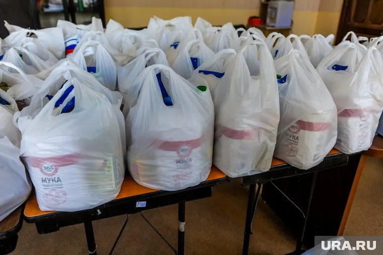 Более двух тысяч пенсионеров получат продуктовые наборы ко Дню Белоярского района