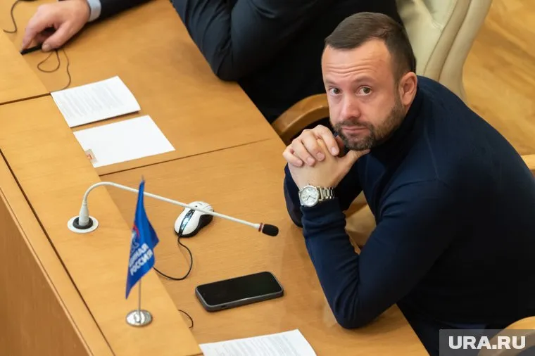 Алексей Коробейников ушел на фронт, но продолжает депутатскую работу и «за ленточкой»