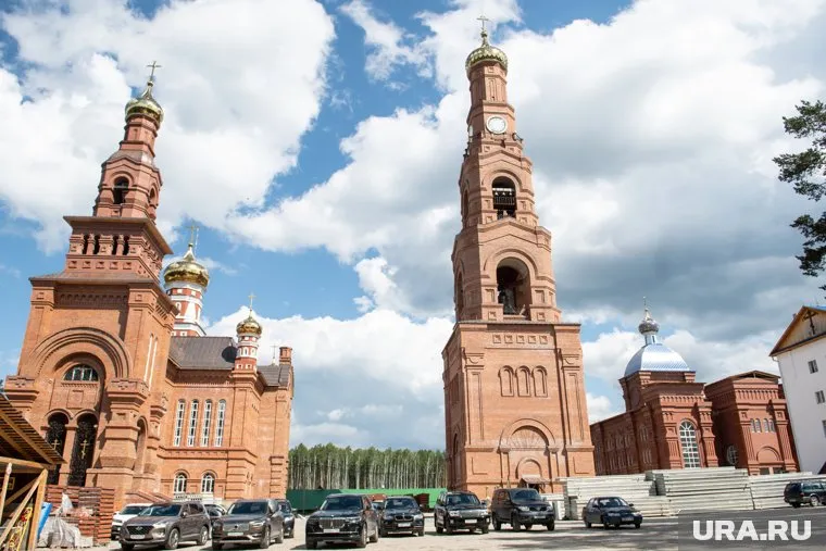 В период строительства содержание Среднеуральского монастыря может обходиться в 500 тысяч рублей в день