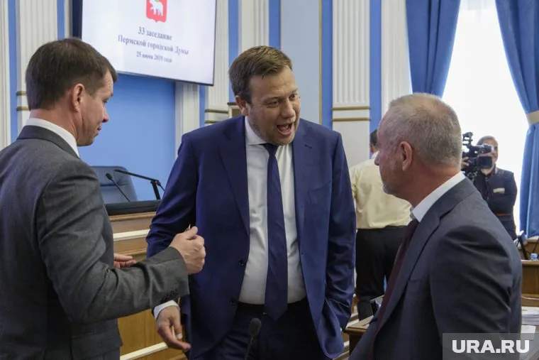 Пермских депутатов не устраивает качество новых остановок в Перми