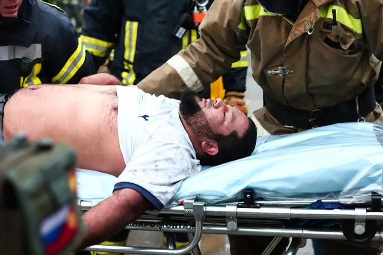 Пожар на крыше поликлиники №2. Екатеринбург