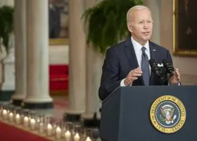 Fox News: информация в документах Пентагона расходится со словами Байдена