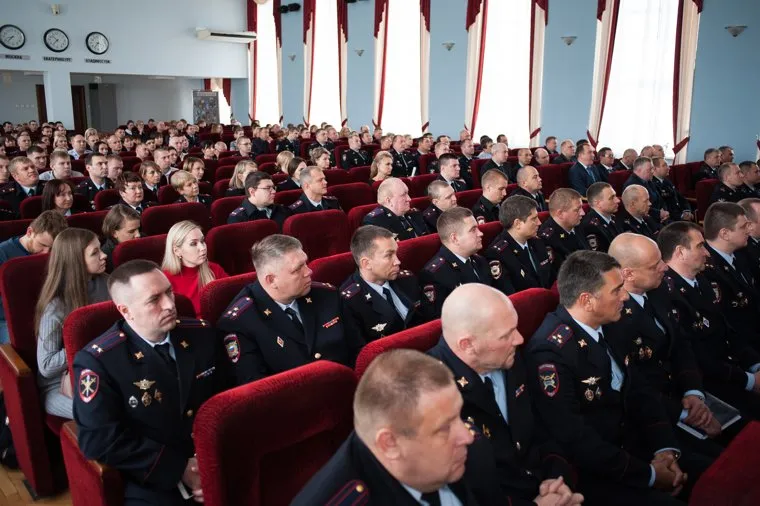 Прощальная речь генерал-лейтенанта полиции Михаила Бородина с постом начальника ГУ МВД по Свердловской области. Екатеринбург