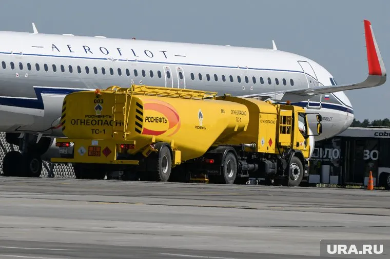 Цены на топливо в скором времени снизятся, заявил Антон Рубцов