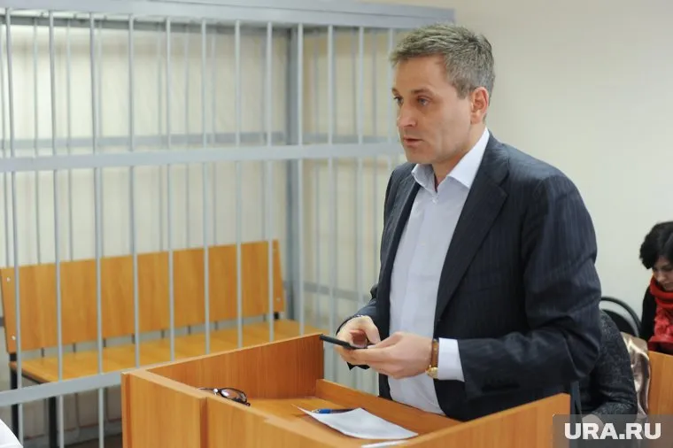 Адвокаты экс-сенатора ищут своего подзащитного