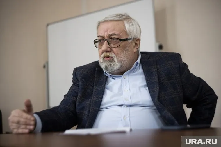 Об условиях восстановления экономики, инфляции, дефиците и подводных камнях параллельного импорта URA.RU рассказал директор центра конъюнктурных исследований Высшей школы экономики Георгий Остапкович