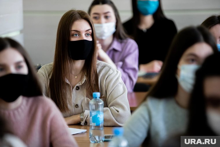 Вспышку кори выявили в крупнейшем российском вузе