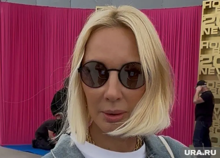 Лера Кудрявцева стала ведущей "Новой волны" в Казани