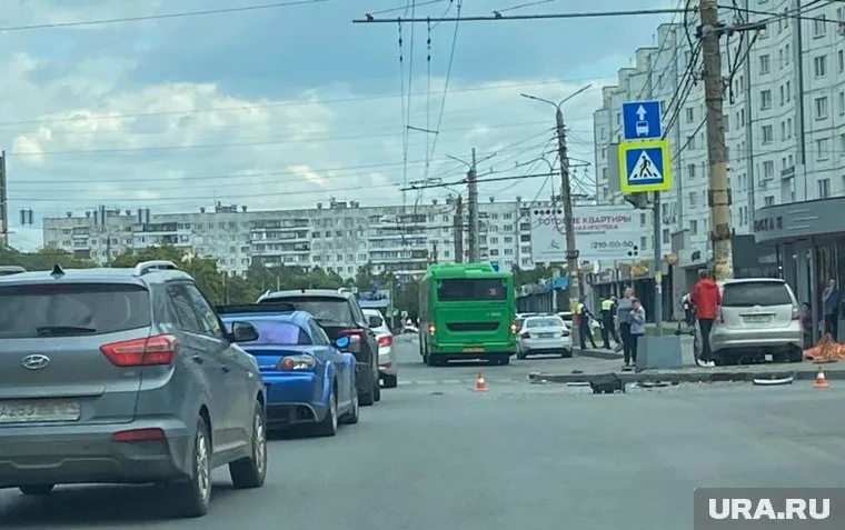 ДТП случилось на Комсомольском проспекте