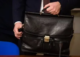 Власти ХМАО нашли нового кандидата в сенаторы