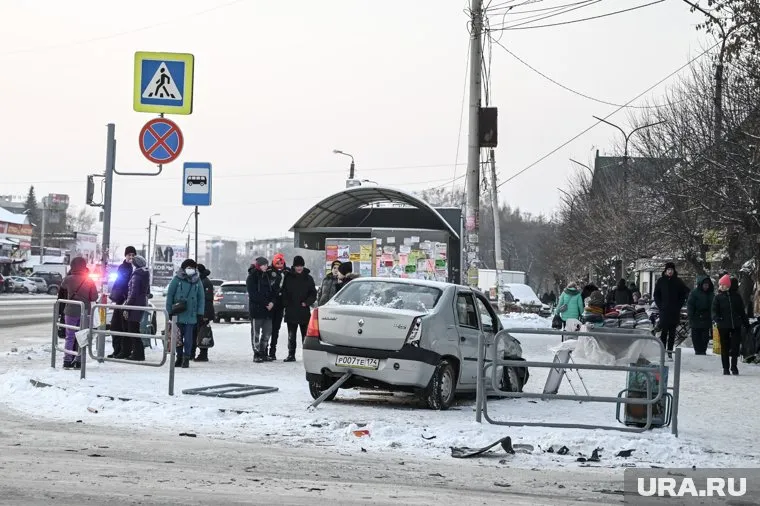 В аварии пострадали шесть человек, трое из них госпитализированы