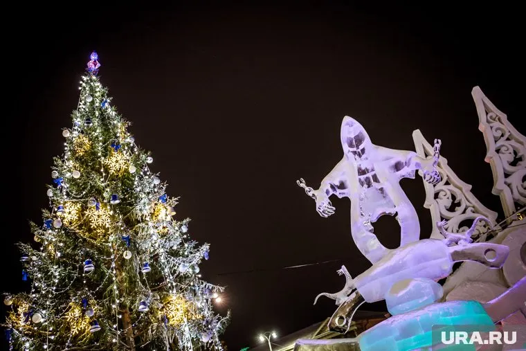 Все скульптуры должны подсвечиваться и напоминать горожанам о лете