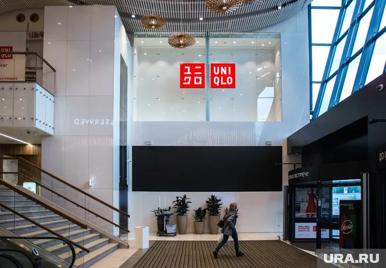 Утром 21 марта магазины Uniqlo не откроются для посетителей