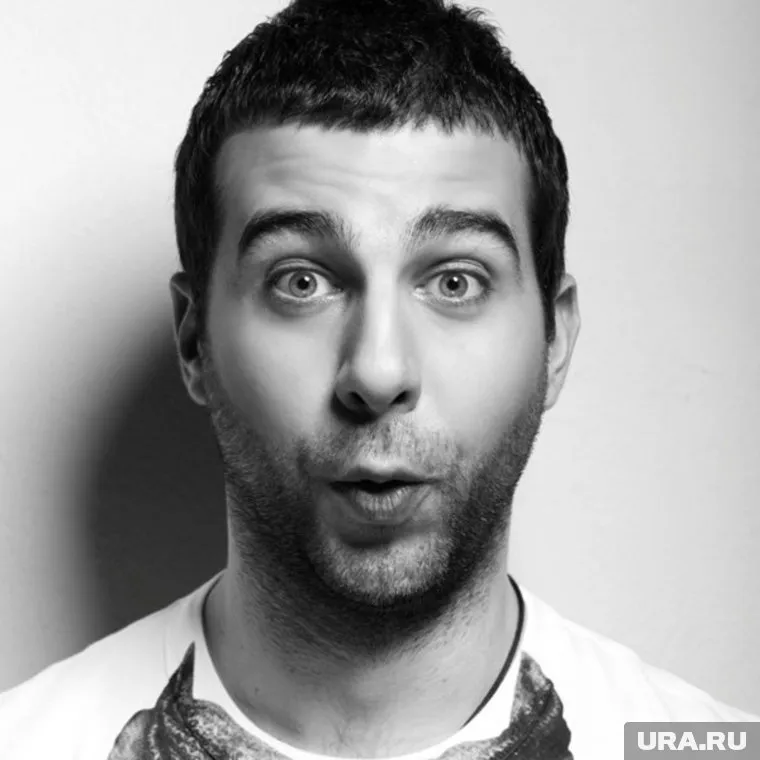 Ургант намазал лицо пометом в эфире "Первого канала"