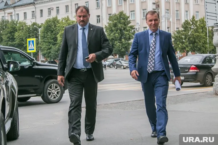 Сергею Руденко (слева) и Андрею Потапову (справа) придется побороться за свои кресла