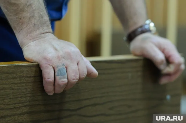 Адвокат считает, что к избиению причастен один из участников конфликта, в котором предстоит разобраться суду