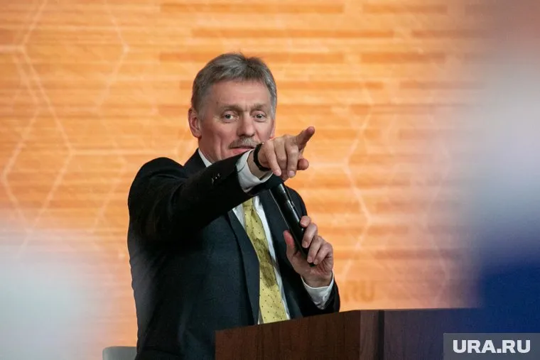 Дмитрий Песков заявил, что в Кремле знают о ЧП в Челябинске