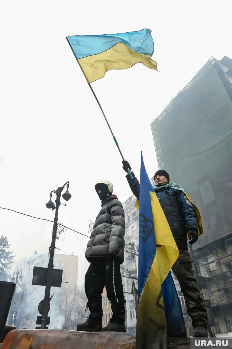 Запад должен возобновить дипломатические переговоры между РФ и Украиной, считают в СМИ