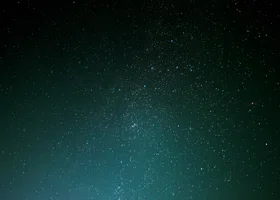 В небе над Курганом заметили «поезд» Илона Маска