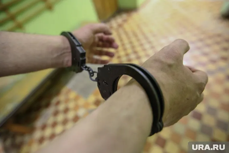 На место убийства Лазарева привезли в бронежилете