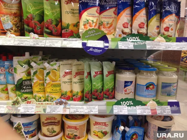 Многие отдают предпочтение более полезному греческому йогурту