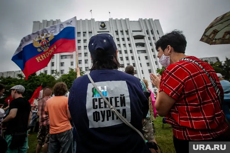 Число людей на митингах в Хабаровске падает вместе с интересом к ним