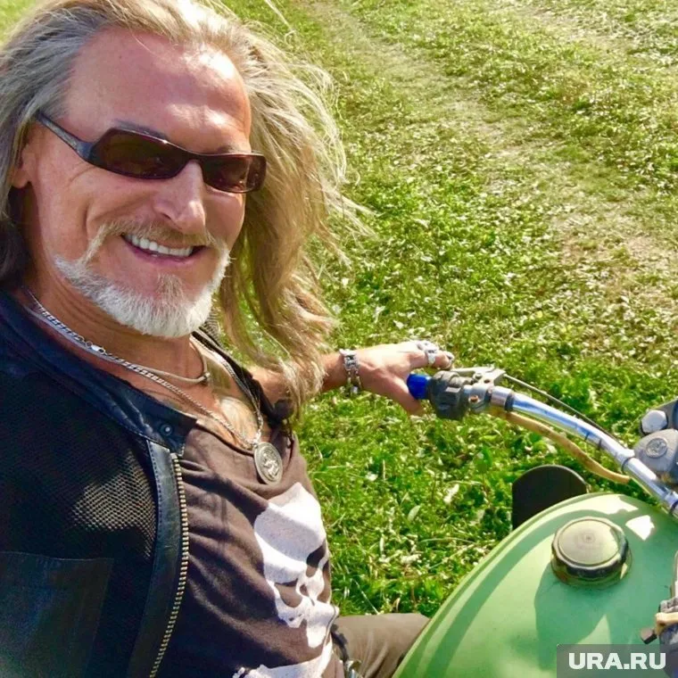 Актер говорит, что ему уже даже предлагали поучаствовать в выборах