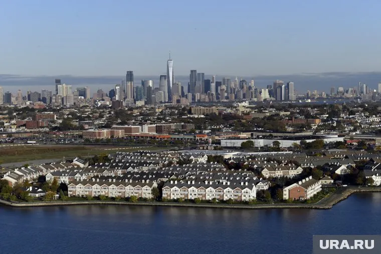 США разослали украинцам письмо с угрозами выдворения из страны