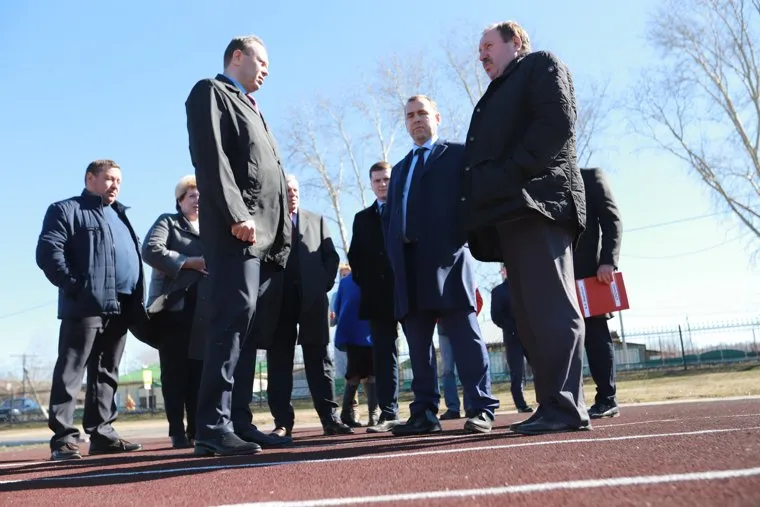 Шум шатрово необр