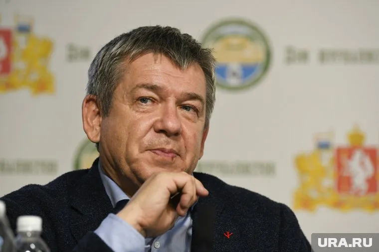 Александр Чернов до 1 января 2024 года возглавлял исполнительную дирекцию Универсиады — затем ее расформировали