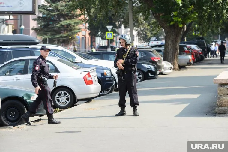 Более 200 объектов в России подверглись атаке телефонных террористов