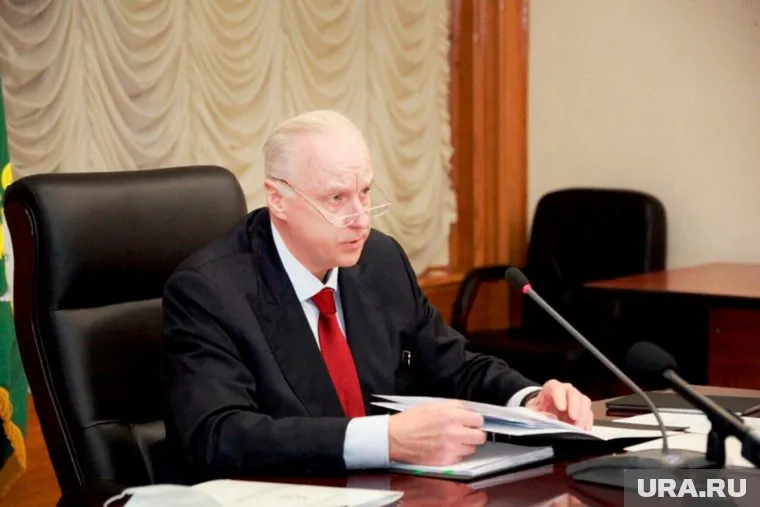 Глава СКР меняет систему работы военных следователей