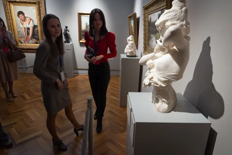 Презентация отреставрированной скульптуры "Стыдливость". Эрмитаж-Урал. Екатеринбург