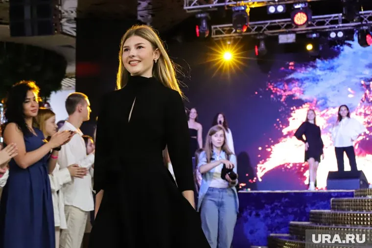 Конкурс красоты и талантов (фото из архива)