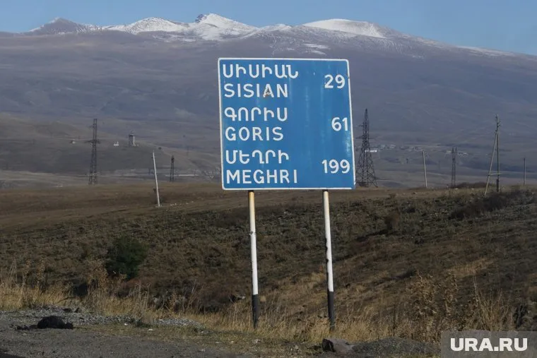 Территории Армении близ границы подверглись обстрелам азербайджанскими ВС