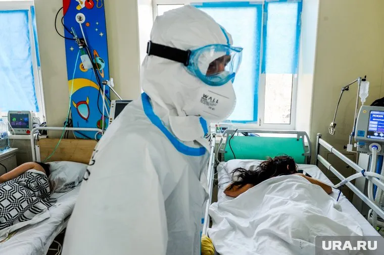 В ХМАО за сутки коронавирусом заразились 447 человек, 5 человек погибли